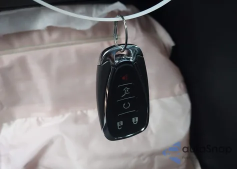 2025 Chevrolet Blazer Awd Rs from USA, damaged, VIN 3GNKBKRS7SS176274